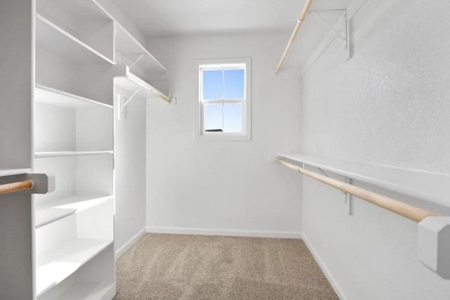 12552 S Meadow View Street, Olathe, KS 66061