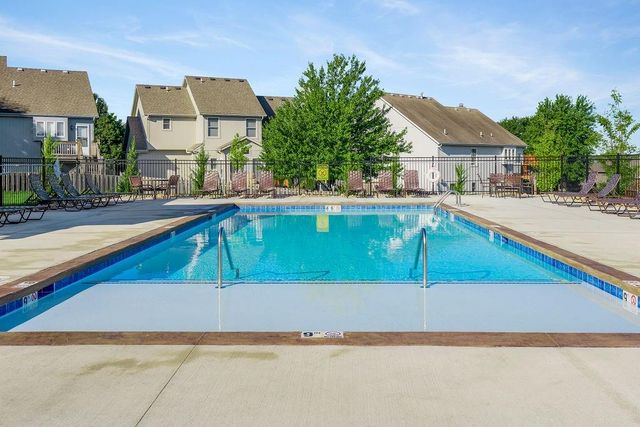 12552 S Meadow View Street, Olathe, KS 66061