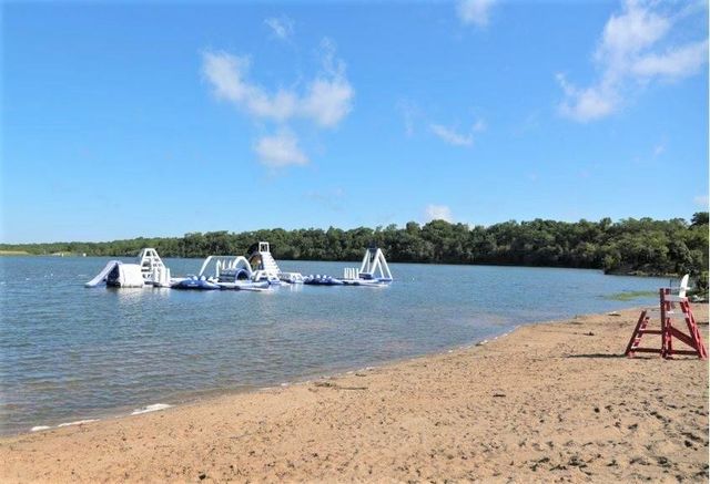 12552 S Meadow View Street, Olathe, KS 66061