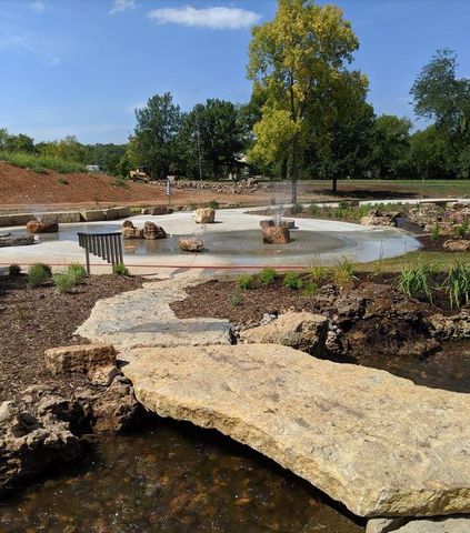 12552 S Meadow View Street, Olathe, KS 66061