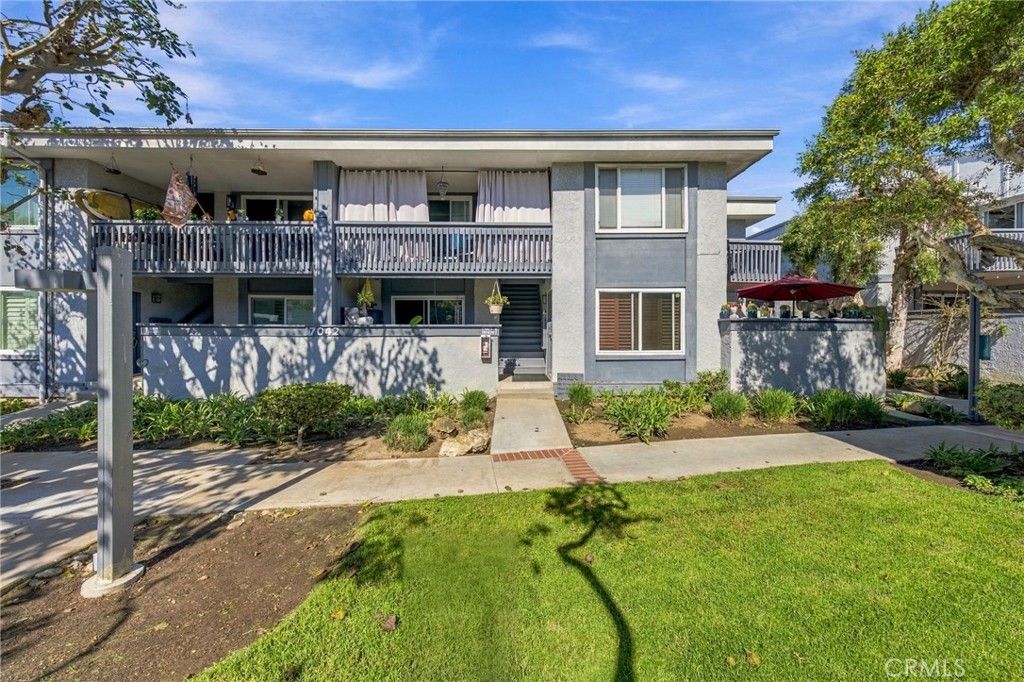 17042 Pacific Coast Highway 201, Huntington Beach, CA 92649 — photo 2