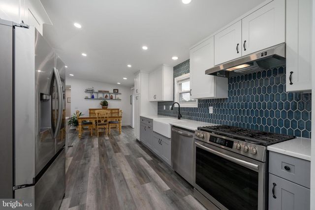 401 MAPLEHURST, Manchester, NJ 08759