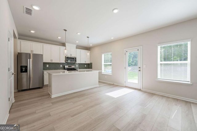 6921 Winchester Place, Fairburn, GA 30213