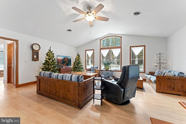 325 LARCH PL, Stevensville, MD 21666