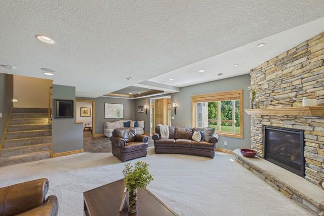 9365 Shetland Road, Eden Prairie, MN 55347
