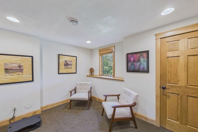9365 Shetland Road, Eden Prairie, MN 55347