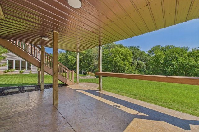 9365 Shetland Road, Eden Prairie, MN 55347