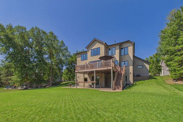 9365 Shetland Road, Eden Prairie, MN 55347