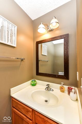 8519 Walden Trace Drive, Indianapolis, IN 46278