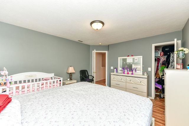 8519 Walden Trace Drive, Indianapolis, IN 46278