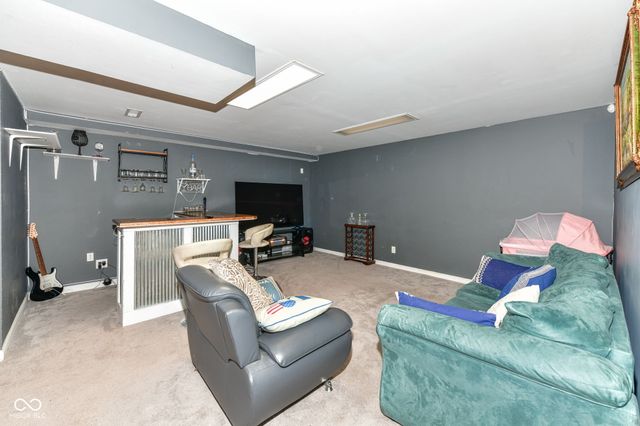 8519 Walden Trace Drive, Indianapolis, IN 46278