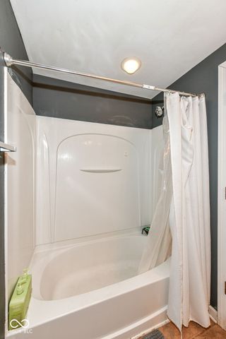 8519 Walden Trace Drive, Indianapolis, IN 46278