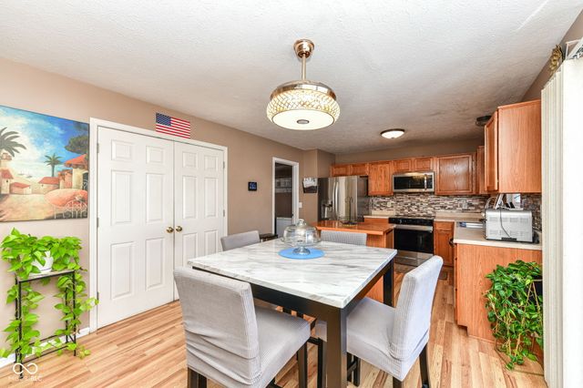 8519 Walden Trace Drive, Indianapolis, IN 46278