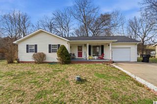 196 Pebble Creek Dr # 14, Eddyville, KY 42038