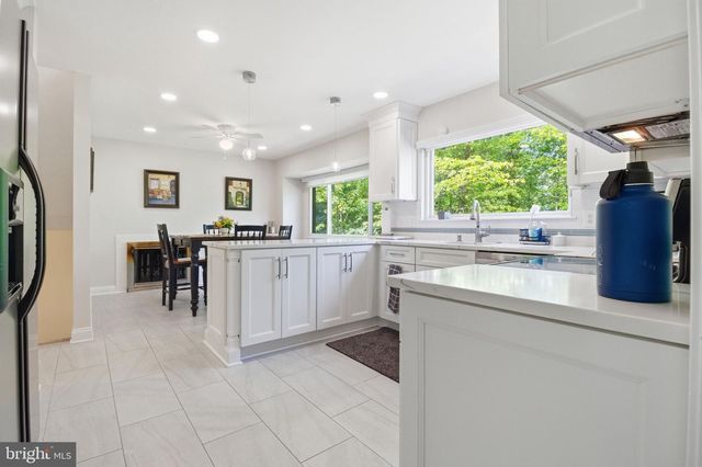 1509 FARSTA CT, Reston, VA 20190