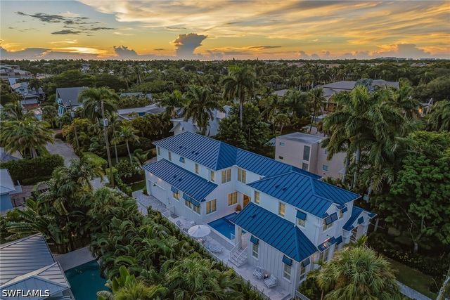 844 8th ST S, Naples, FL 34102