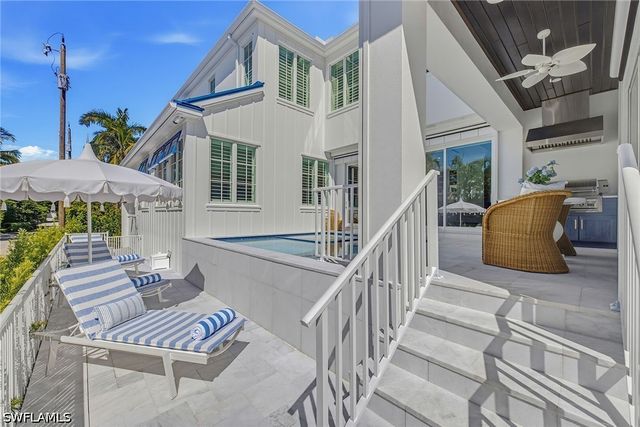 844 8th ST S, Naples, FL 34102