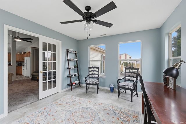 10650 Bookcliff Cove, New Haven, IN 46774