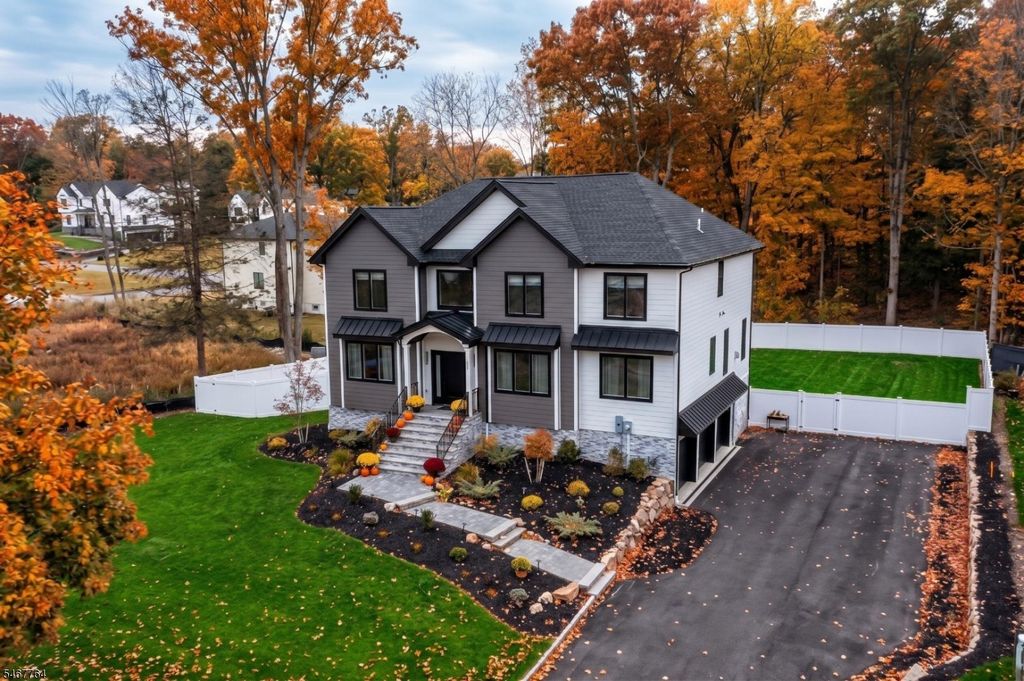 73 Heritage Dr, West Milford Twp., NJ 07480 — exterior