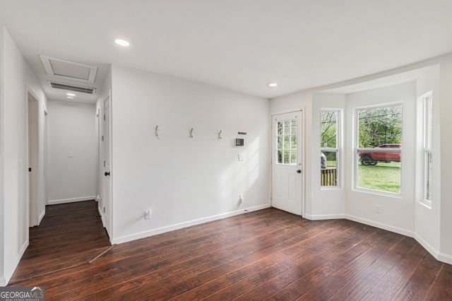 19 Walnut Street, Aragon, GA 30104