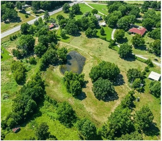 2868 State Highway 37 N, Clarksville, TX 75426