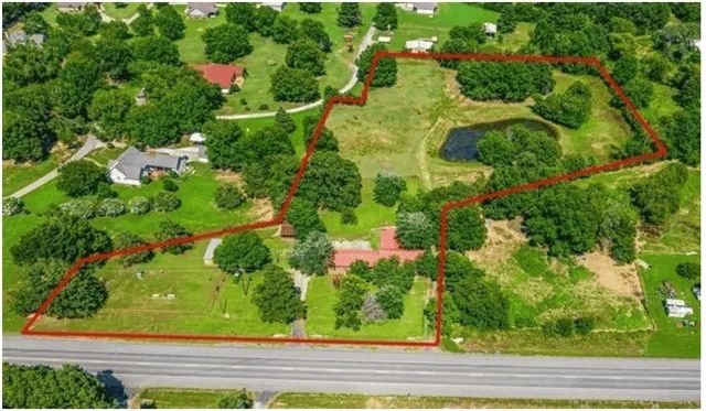 2868 State Highway 37 N, Clarksville, TX 75426