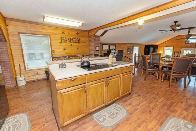 2868 State Highway 37 N, Clarksville, TX 75426