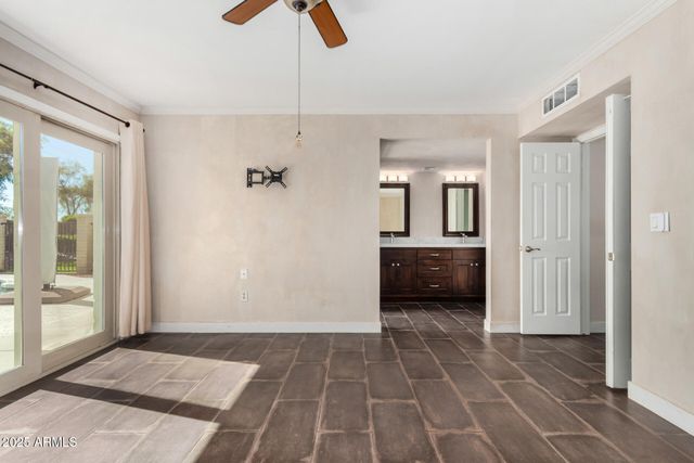 1119 E RENEE Drive E, Phoenix, AZ 85024