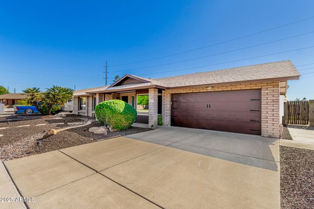 1119 E RENEE Drive E, Phoenix, AZ 85024