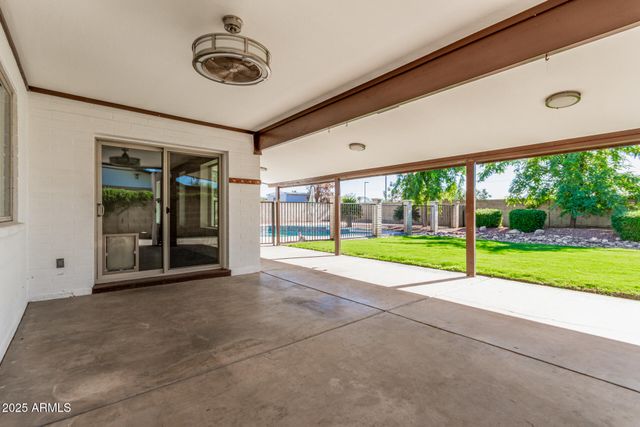 1119 E RENEE Drive E, Phoenix, AZ 85024