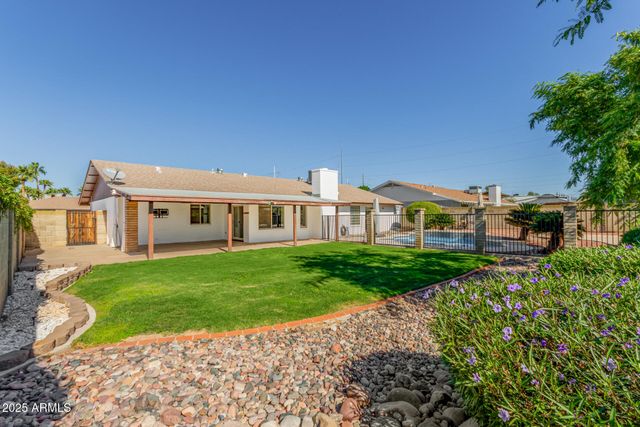 1119 E RENEE Drive E, Phoenix, AZ 85024