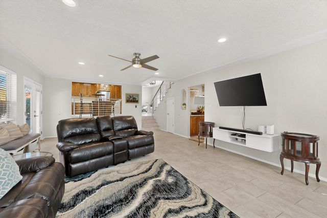 4000 Amy Kay Court NW, Albuquerque, NM 87107