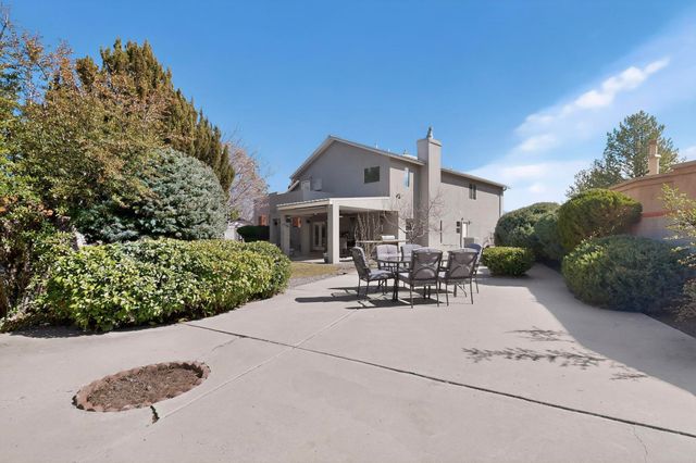 4000 Amy Kay Court NW, Albuquerque, NM 87107