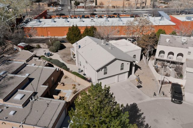 4000 Amy Kay Court NW, Albuquerque, NM 87107