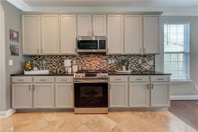 3530 Sagedale Court, High Point, NC 27265