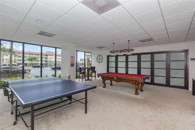 2017 S Ocean Dr 1107, Hallandale Beach, FL 33009