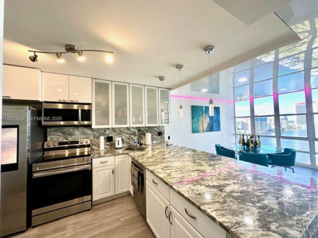 2017 S Ocean Dr 1107, Hallandale Beach, FL 33009
