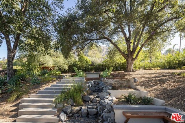 2035 Skyview Drive, Altadena, CA 91001