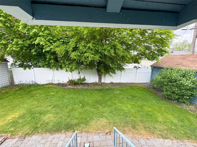 215 J Street SE, Auburn, WA 98002