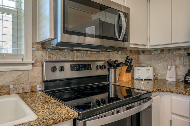 1006 Highway 98, 431, Destin, FL 32541