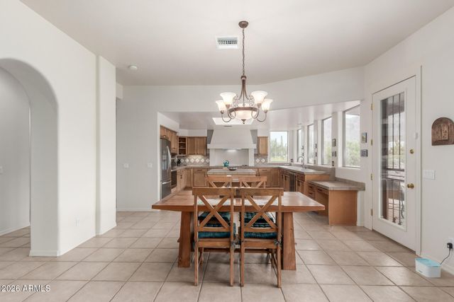 6619 E QUAIL HIDEAWAY Lane, Gold Canyon, AZ 85119