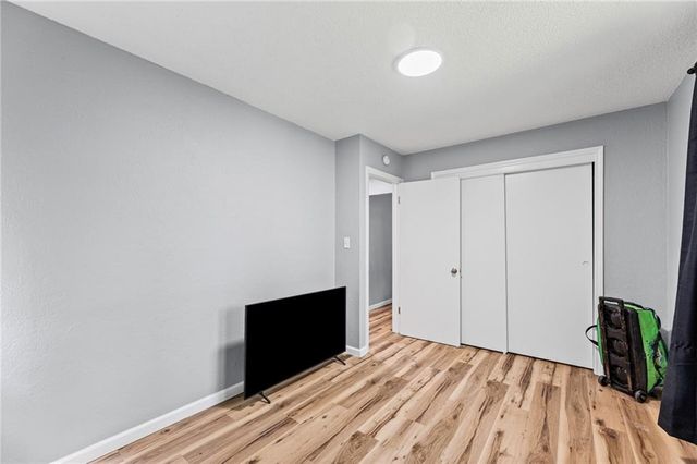 7602 Roswell Drive, Kansas City, KS 66109
