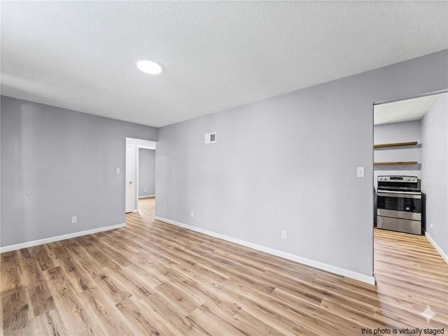 7602 Roswell Drive, Kansas City, KS 66109