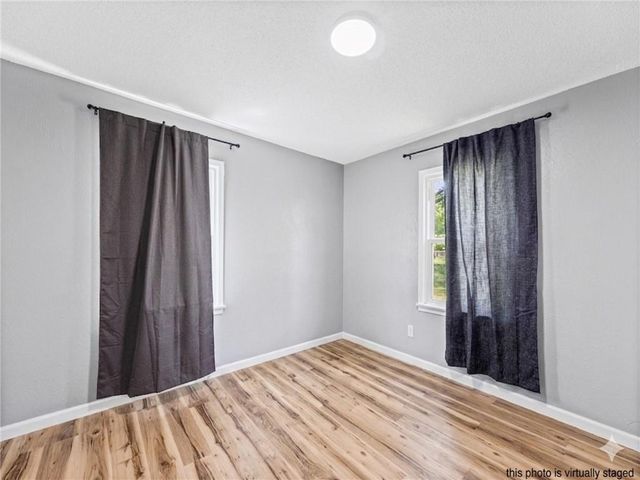 7602 Roswell Drive, Kansas City, KS 66109