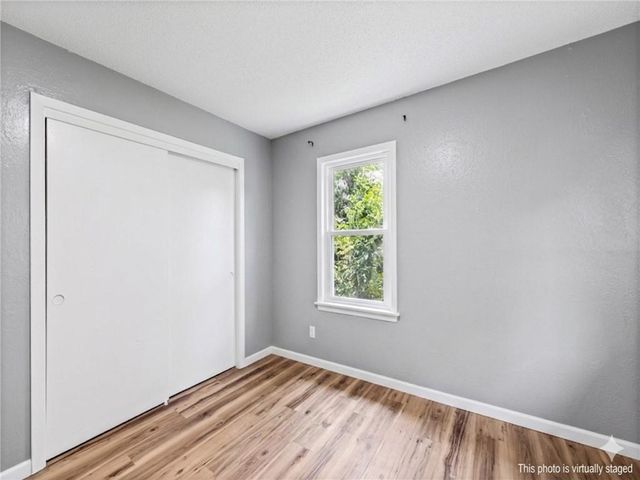 7602 Roswell Drive, Kansas City, KS 66109