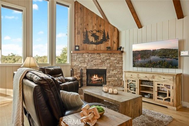 28195 Arbon, Lake Arrowhead, CA 92352