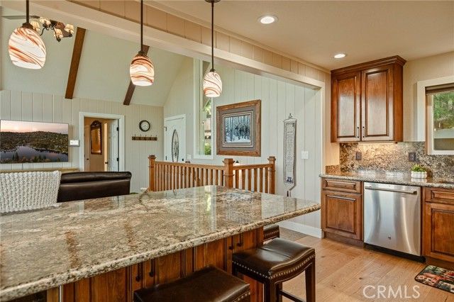 28195 Arbon, Lake Arrowhead, CA 92352