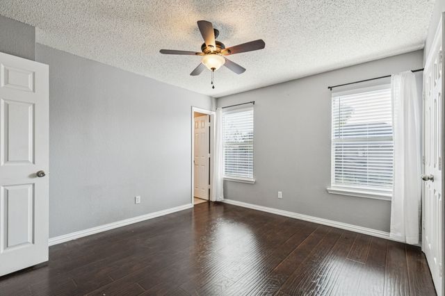 5724 Giddyup Lane, Fort Worth, TX 76179