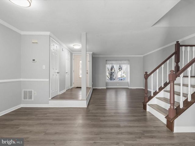 11553 HILL MEADE LN, Woodbridge, VA 22192