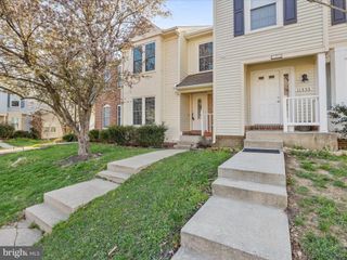 11553 HILL MEADE LN, Woodbridge, VA 22192